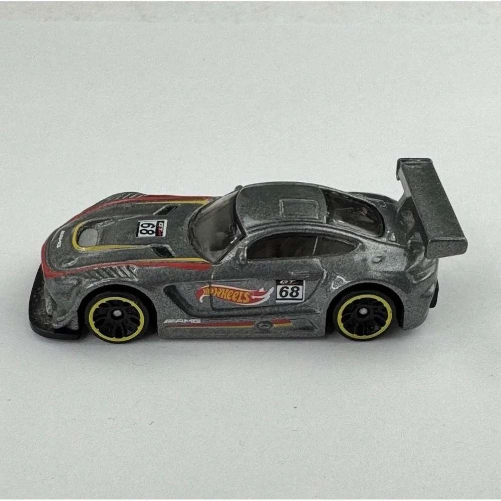 Hot Wheels 16 Mercedes-AMG GT3 ZAMAC Silver #68 Legends of Speed FJV46 Diecast